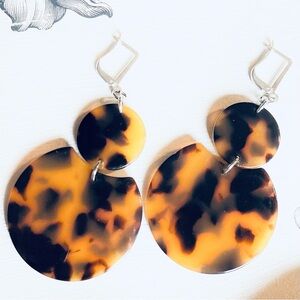 Acrylic tortoiseshell earrings